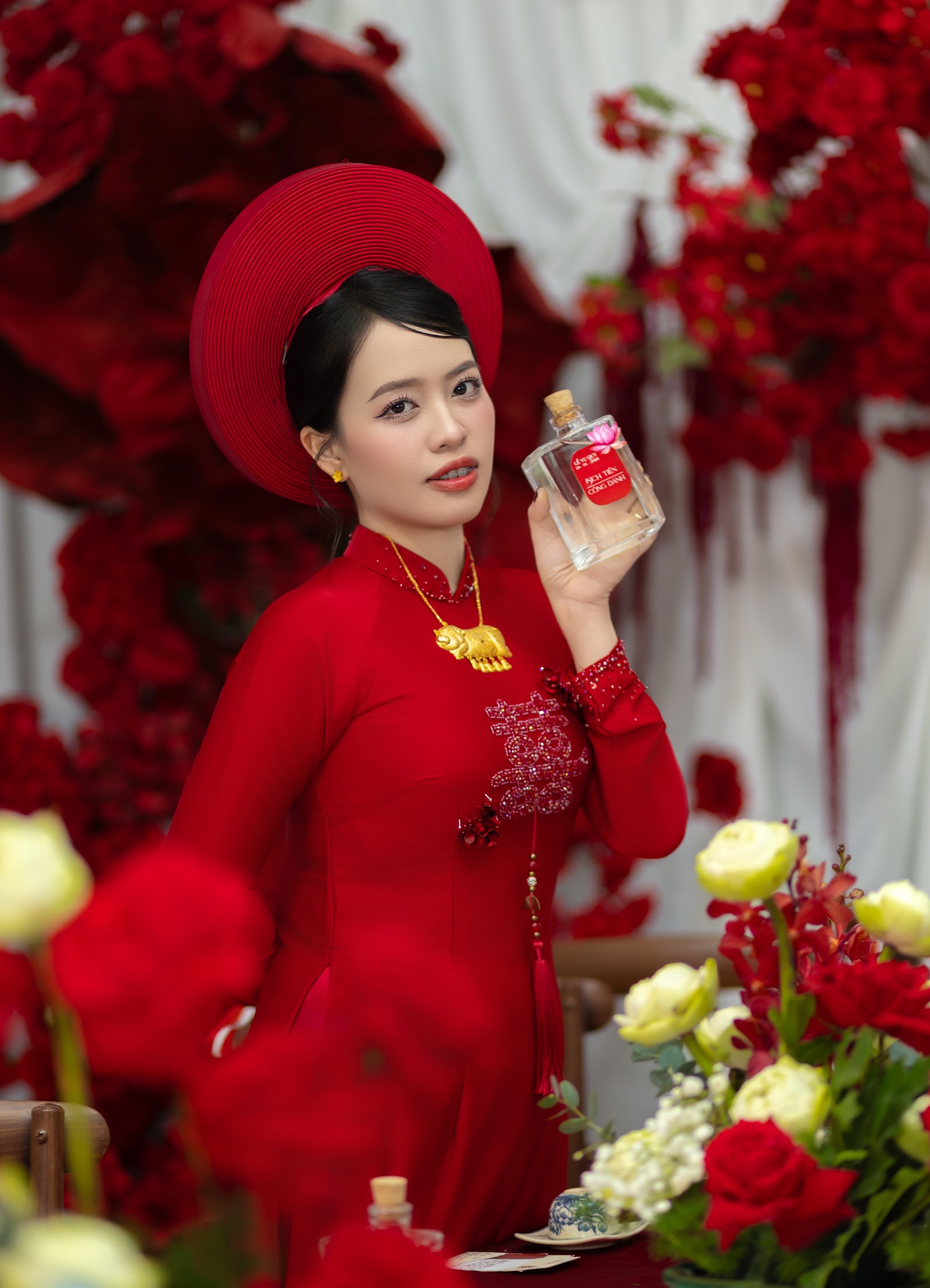 BÍCH TIỀN CÔNG DANH